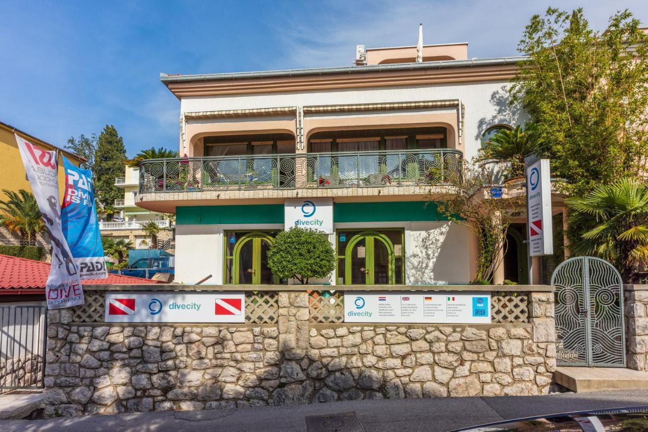 Apartment Riky Crikvenica Exterior photo